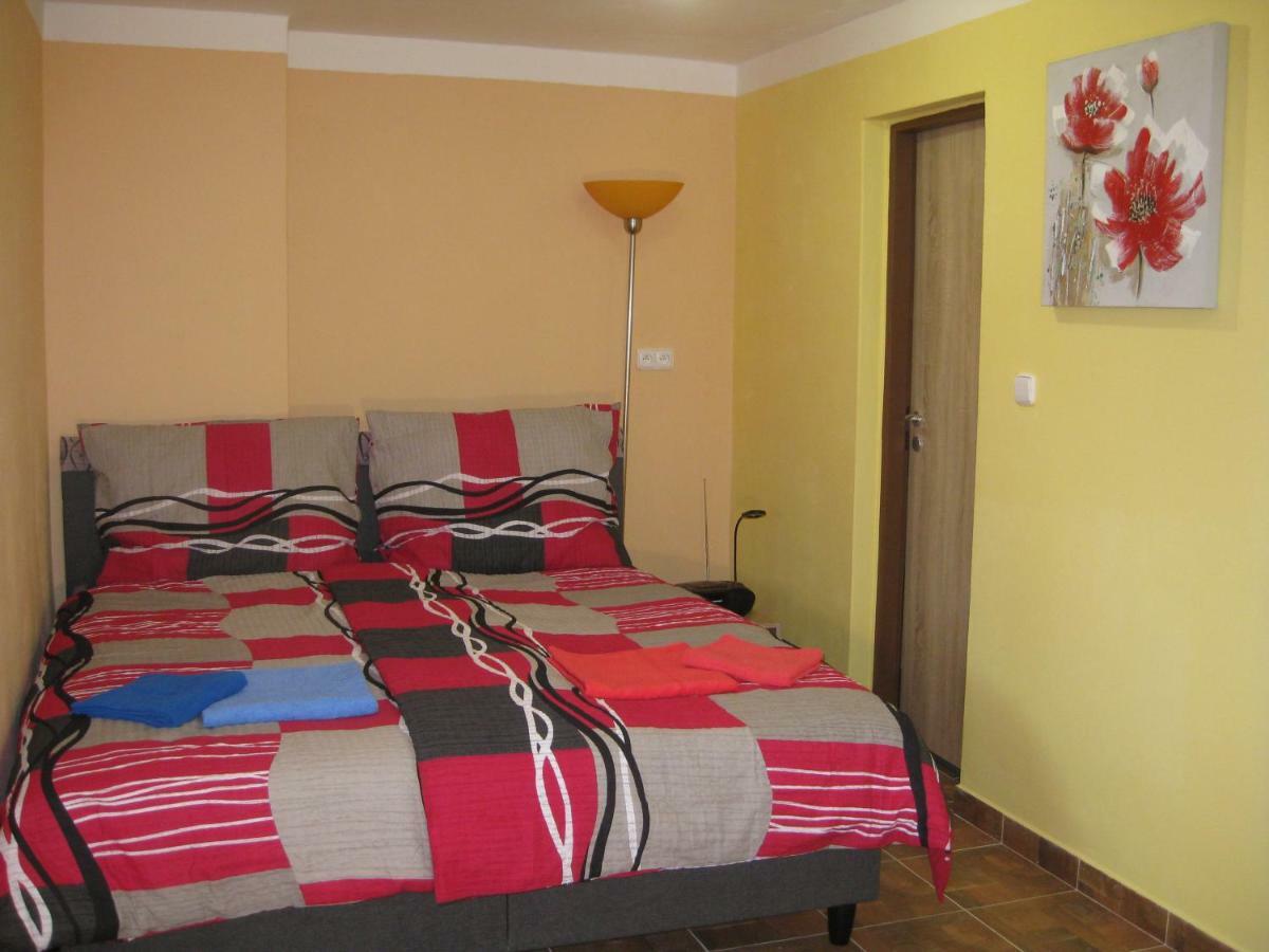 Apartament Vcelka *